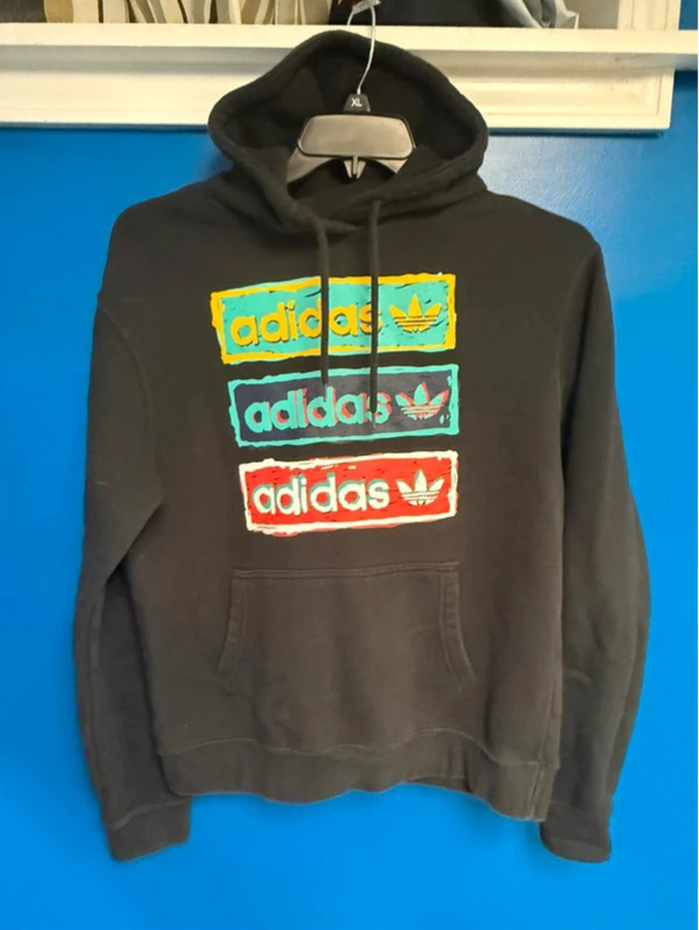 Adidas Originals Mens Small Black Stacked Box Trefoil Graphic Pullover Hoodie